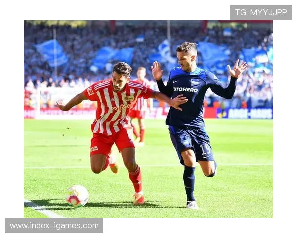 勒沃库森前锋希克生涯回顾：捷克射手的德甲百球征程